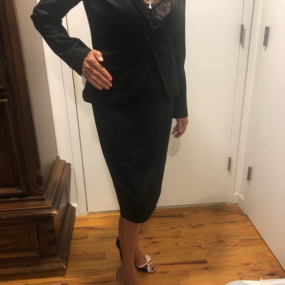 Express Cropped Jacket. Size 4 - Picture 10 of 10